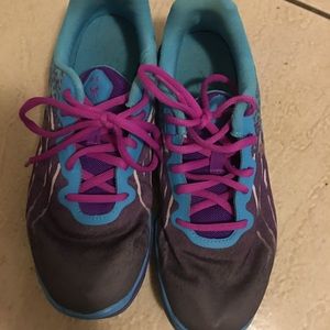 Under Armour Sneakers